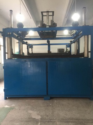 厚片吸塑機(jī) 