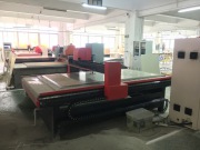 廠房設(shè)備